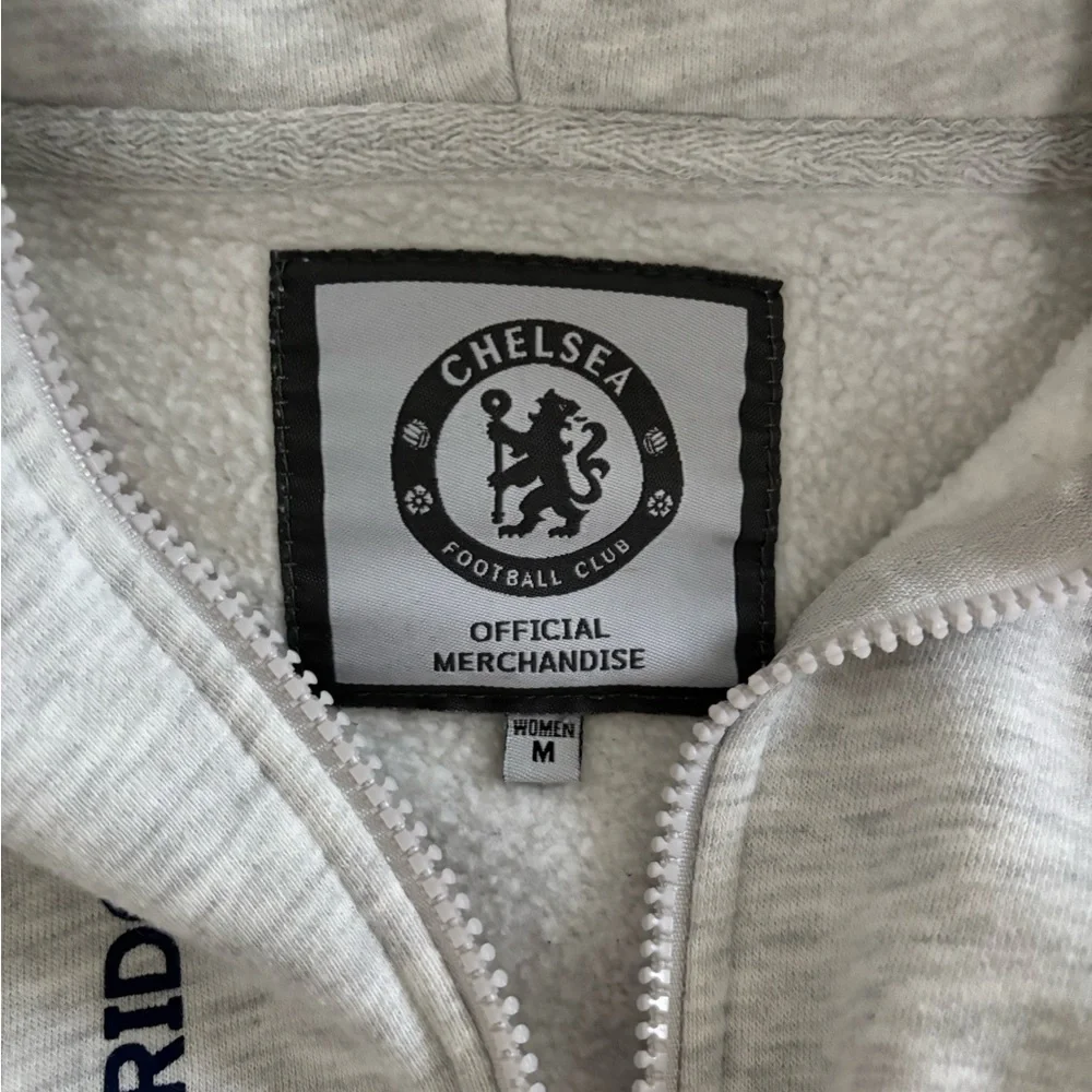 Gray Zip-Up Hoodie with Chelsea Stanford Bridge Print - Picture 4 of 4